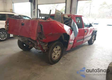 2003 Chevrolet Silverado 1500 Ls z USA, uszkodzony, nr VIN 1GCEK19T23Z351415